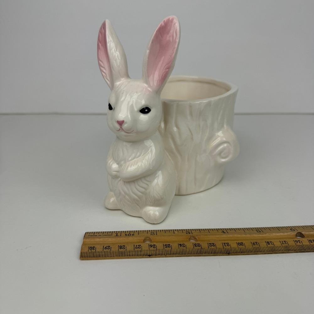 Vtg White Ceramic Porcelain Bunny Rabbit Planter Tree Design Tabletop Glazed